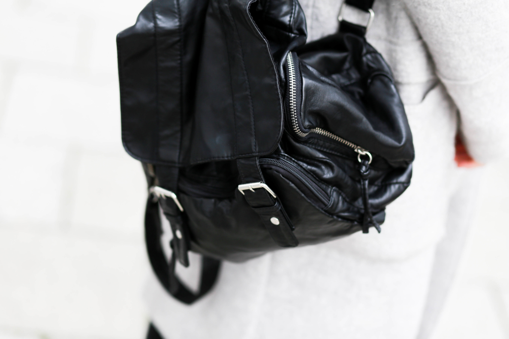 Fashionblog Modeblog München Serfan Chelsea Boots Zara Oversize Mantel Modeblogger Fashionblogger Franziska Elea Rucksack Primark Lederrucksack deutsche Blogger Canon 6d