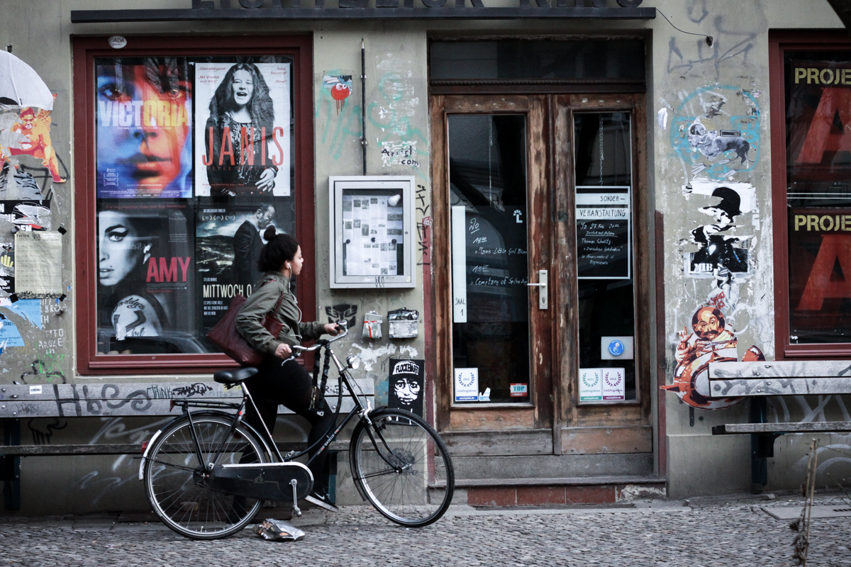 Berlin Street Photography Februar 2016 Franziska Elea Straßenfotografie Fotografie Motiv Streetphotography Prenzlauer Berg Kreuzberg deutsche Blogger Fahrrad Streetstyle