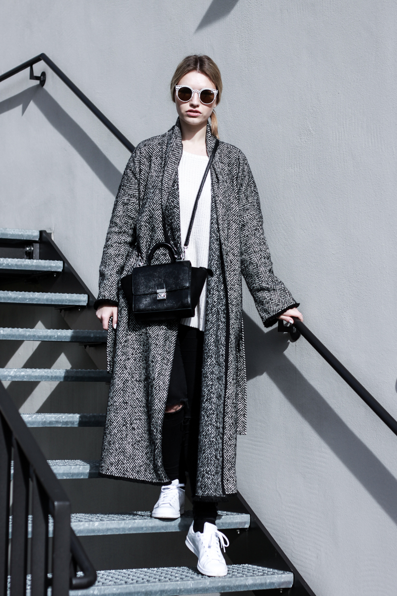 Mantel lang bodenlang Mango About You XXL Oversize Fashion Blog Modeblog München deutsche Blogger Berlin ootd Outfit Beautyblogger Lifestyle Munich Franziska Elea