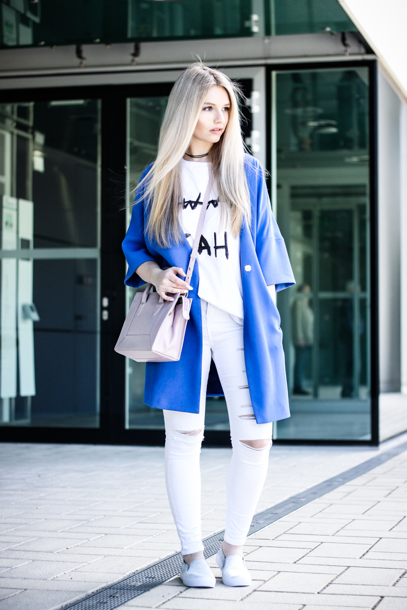 Franziska Elea Blogger Mode Lifestyle Beauty Fashionblog Outfit Kombination Umhängetasche Sommer Mantel weiße Hose