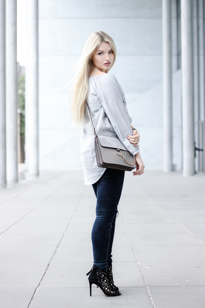 Franziska Elea Blogger München Modeblogger Instagram Fashion Blog MBFW Fashion Week Vorbereitung Berlin Streifen Zara Look ootd Bluse Chloé